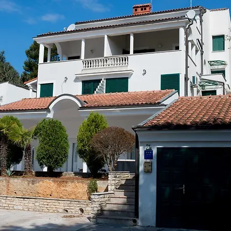 Daniela Apartman Póla