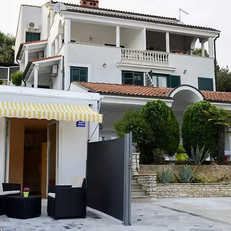 Daniela Apartman *